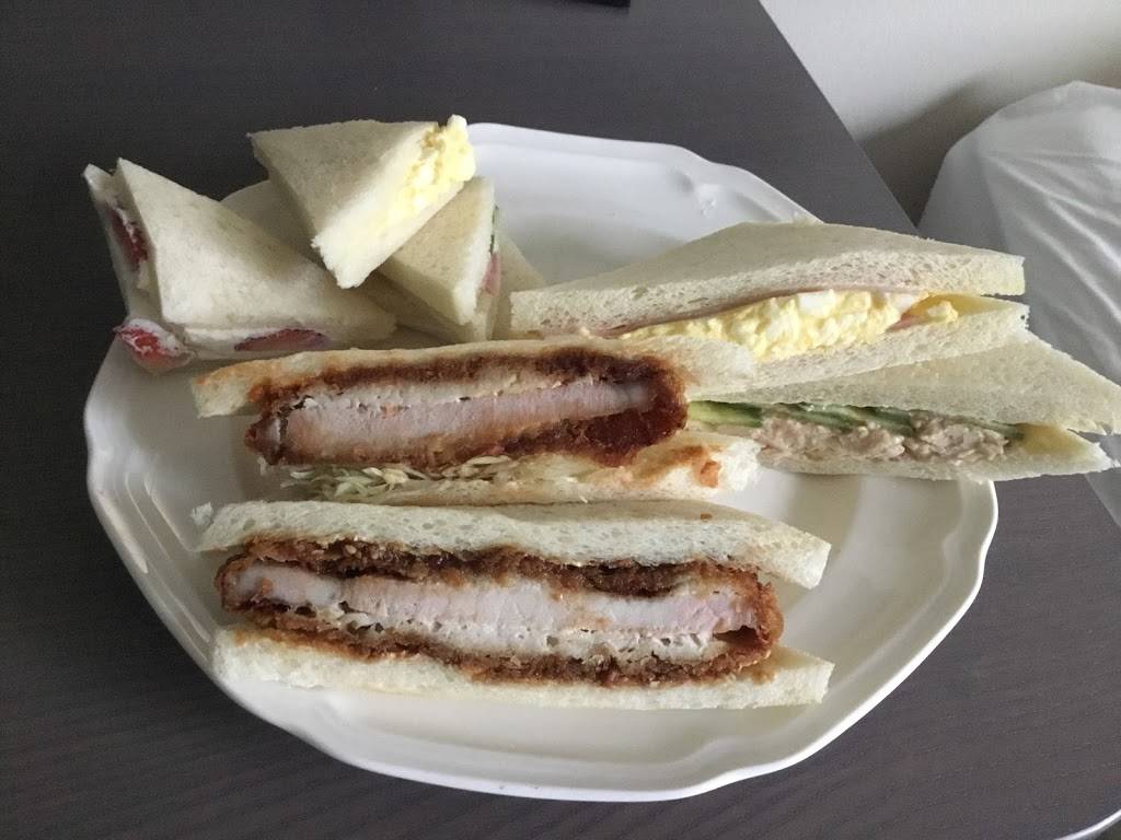 Sandwich House TRES | restaurant | 1502 145th Pl SE, Bellevue, WA 98007, USA | 4256437333 OR +1 425-643-7333