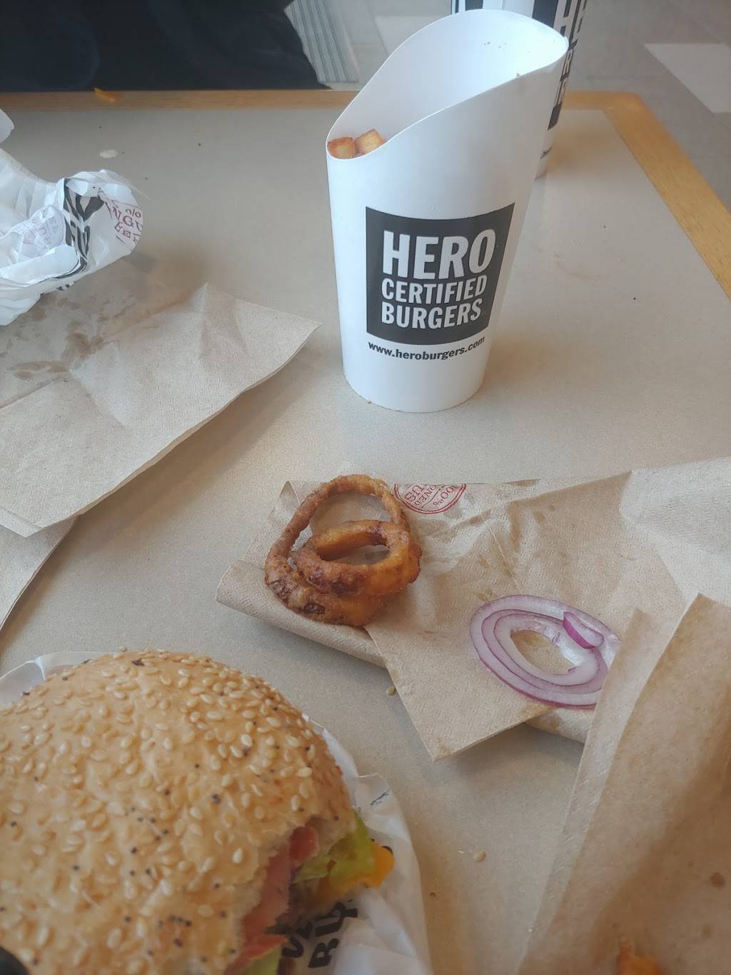 Hero Certified Burgers | restaurant | 35 Lone Pine Rd, Port Severn, ON L0K 1S0, Canada | 7055381113 OR +1 705-538-1113