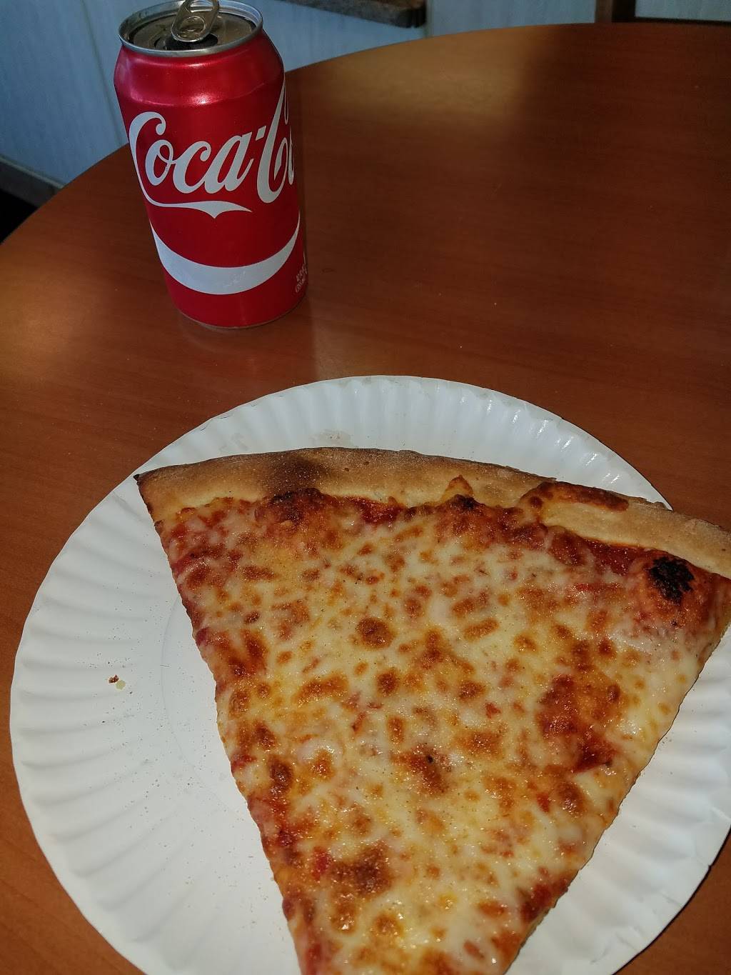 Zekos Pizzeria | restaurant | 2001 Gulf to Bay Blvd # A, Clearwater, FL 33765, USA | 7274422222 OR +1 727-442-2222