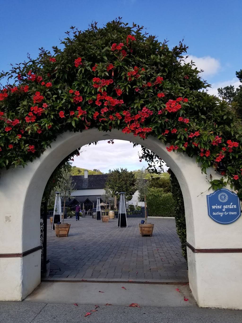 Folktale Winery & Vineyards | restaurant | 8940 Carmel Valley Rd, Carmel-By-The-Sea, CA 93923, USA | 8312937500 OR +1 831-293-7500