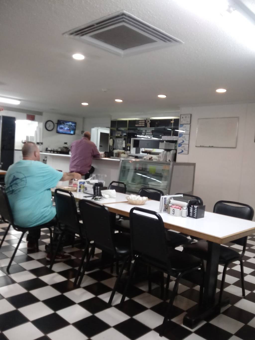 Libbys Pit Stop | restaurant | 1801 N Cannon Blvd, Kannapolis, NC 28083, USA | 7049384733 OR +1 704-938-4733