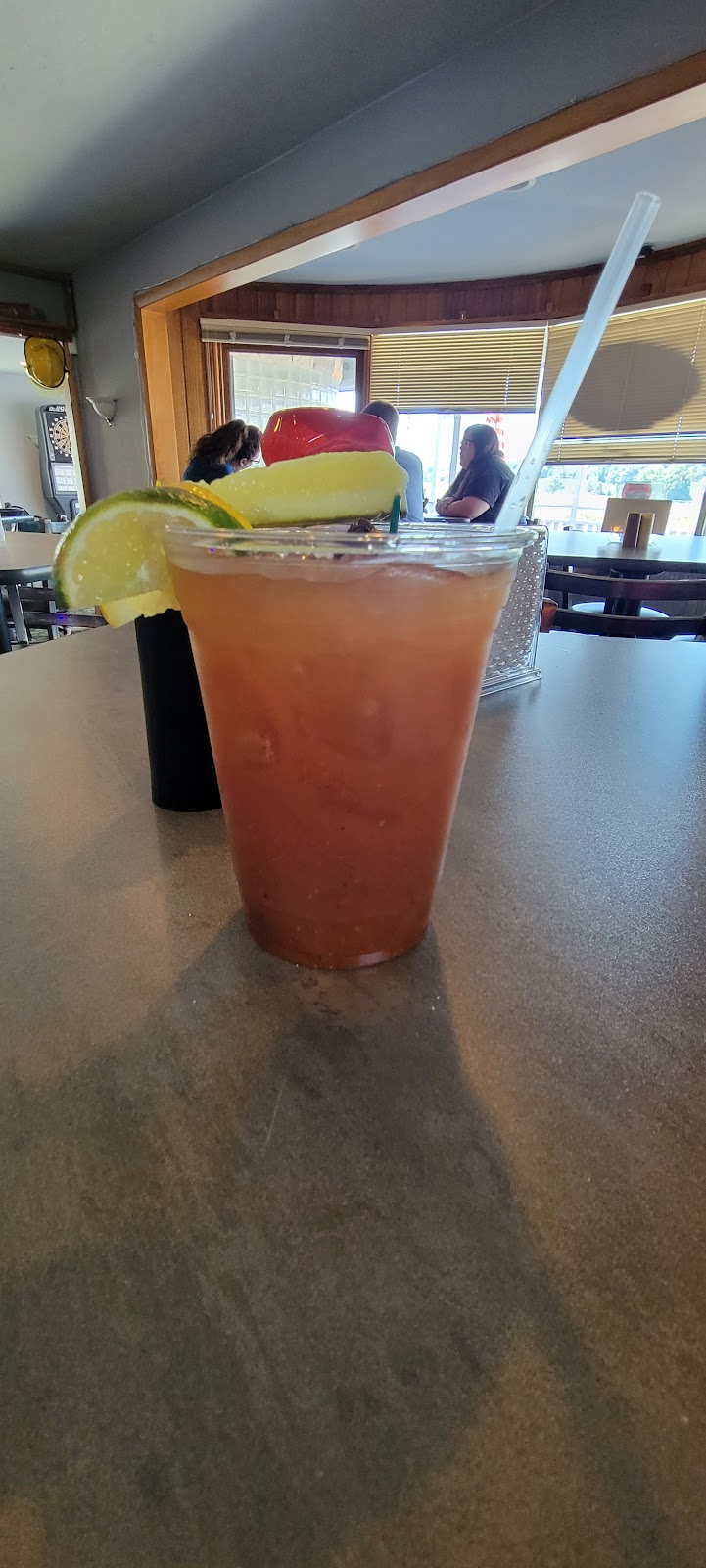 JAAAGZ Bar and Grill | restaurant | N6845 WI-67, Plymouth, WI 53073, USA | 9208939800 OR +1 920-893-9800