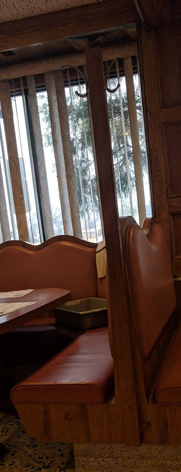 Town and Country Inn | restaurant | 48 NJ-35, Keyport, NJ 07735, USA | 7322646820 OR +1 732-264-6820