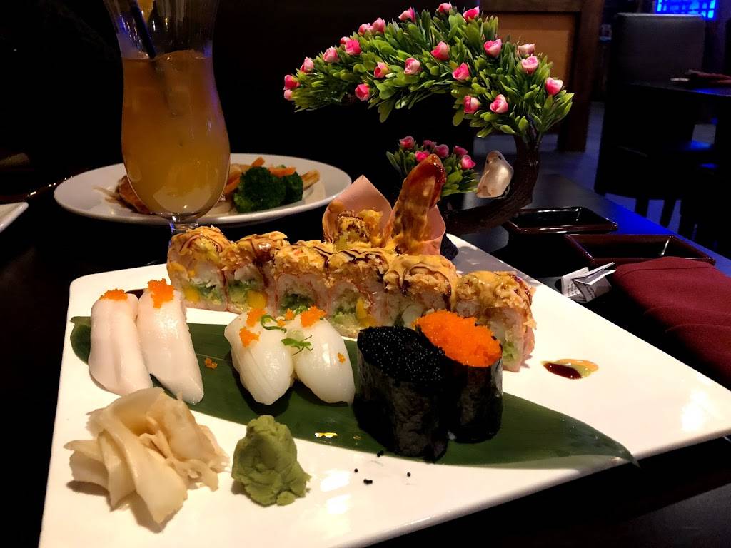 Oyummy Asian Bistro | restaurant | 253 Lincoln Ave, Haverhill, MA 01830, USA | 9788915312 OR +1 978-891-5312