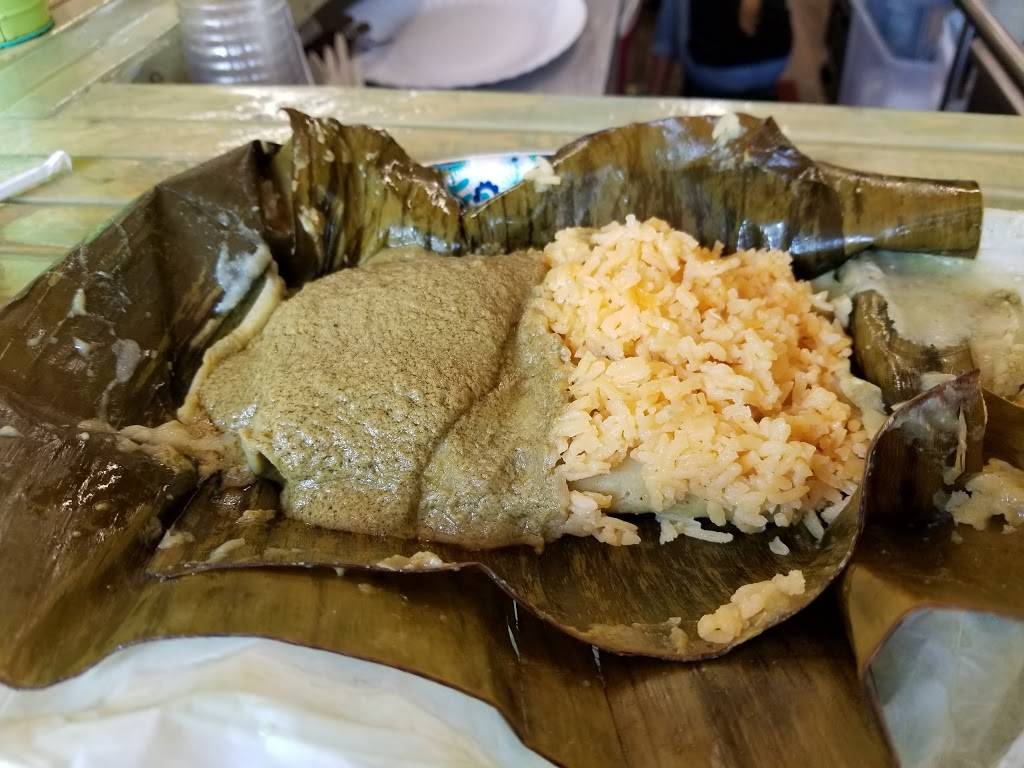 Yvolinas Tamales | restaurant | 814 W 18th St, Chicago, IL 60608, USA | 3127313167 OR +1 312-731-3167