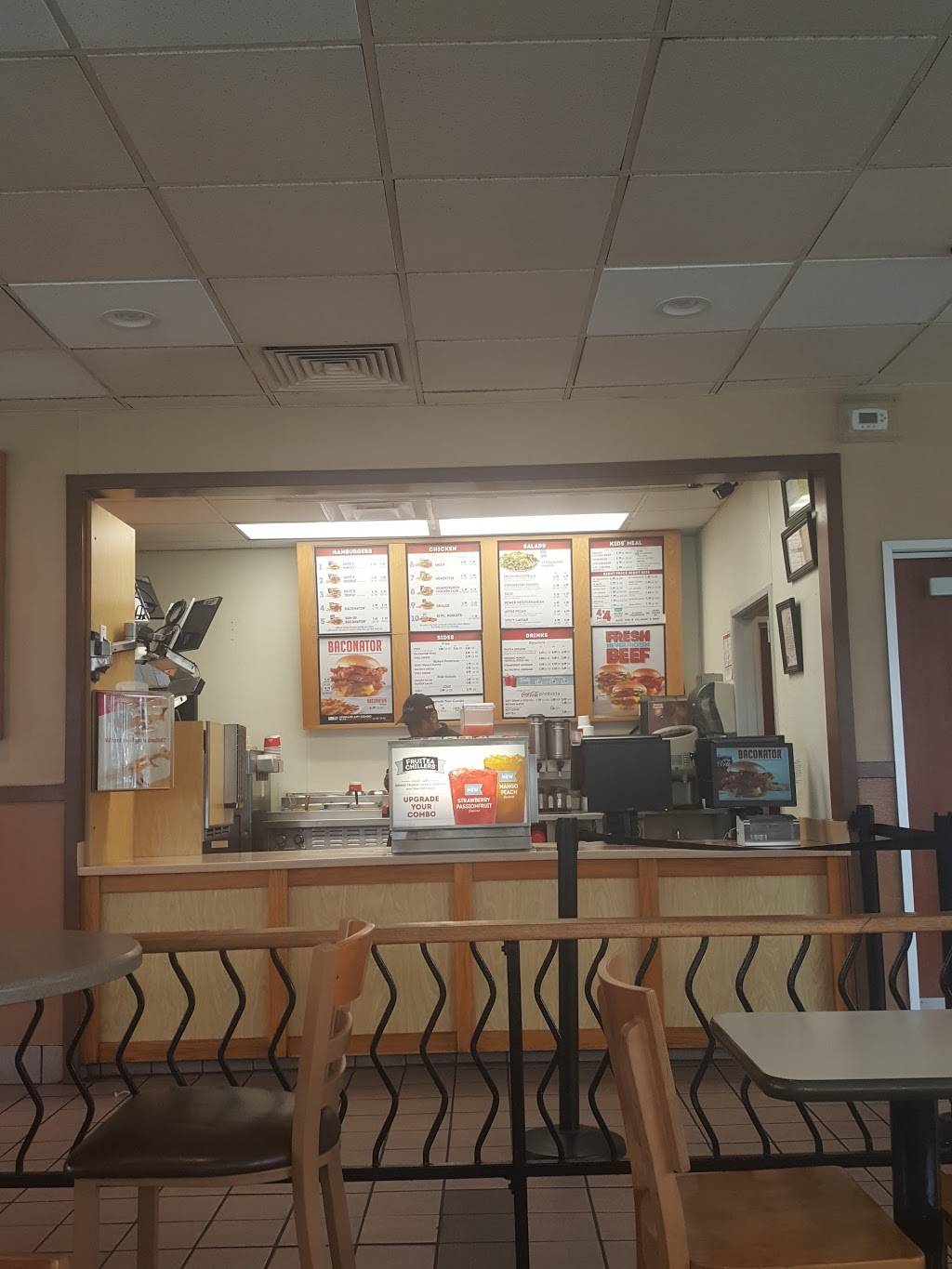 Wendys | restaurant | 175 N Ventura Rd, Port Hueneme, CA 93041, USA | 8054883136 OR +1 805-488-3136