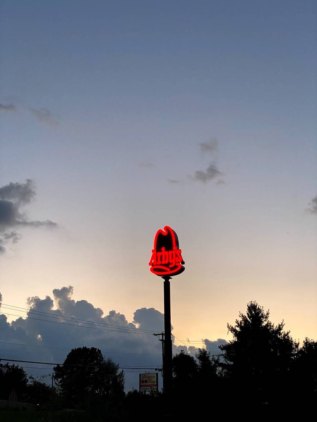 Arbys | meal takeaway | 1419 US-62 #65, Harrison, AR 72601, USA | 8707436739 OR +1 870-743-6739