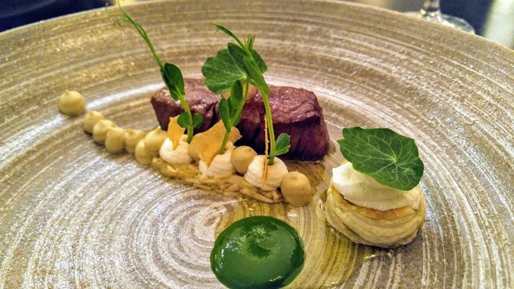 goosefoot | restaurant | 2656 W Lawrence Ave, Chicago, IL 60625, USA | 7739427547 OR +1 773-942-7547