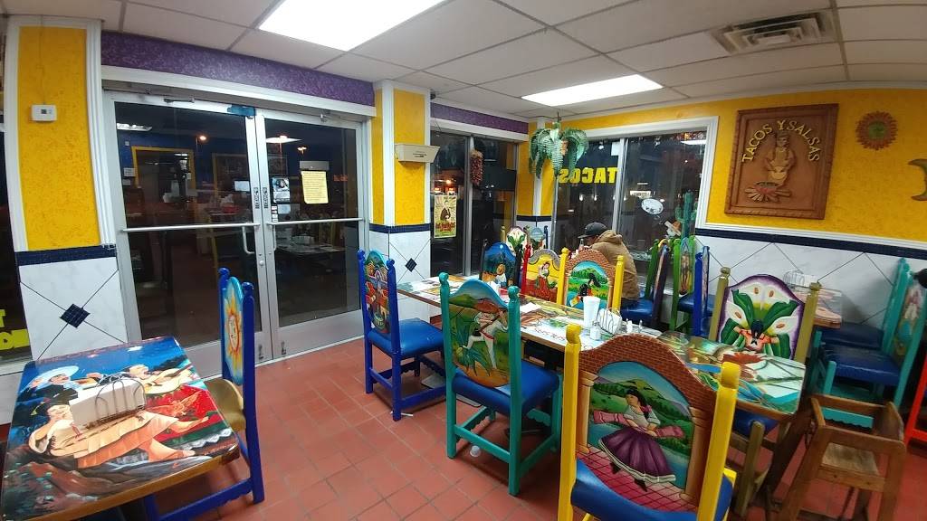 Tacos Y Salsas | restaurant | 9103 E Colfax Ave, Aurora, CO 80010, USA | 3033671046 OR +1 303-367-1046