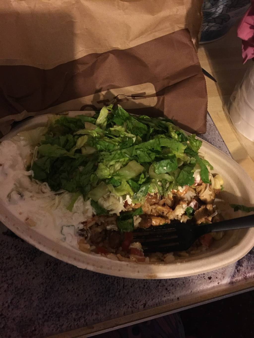 Chipotle Mexican Grill | restaurant | 10150 Reisterstown Rd #40, Owings Mills, MD 21117, USA | 4433949121 OR +1 443-394-9121