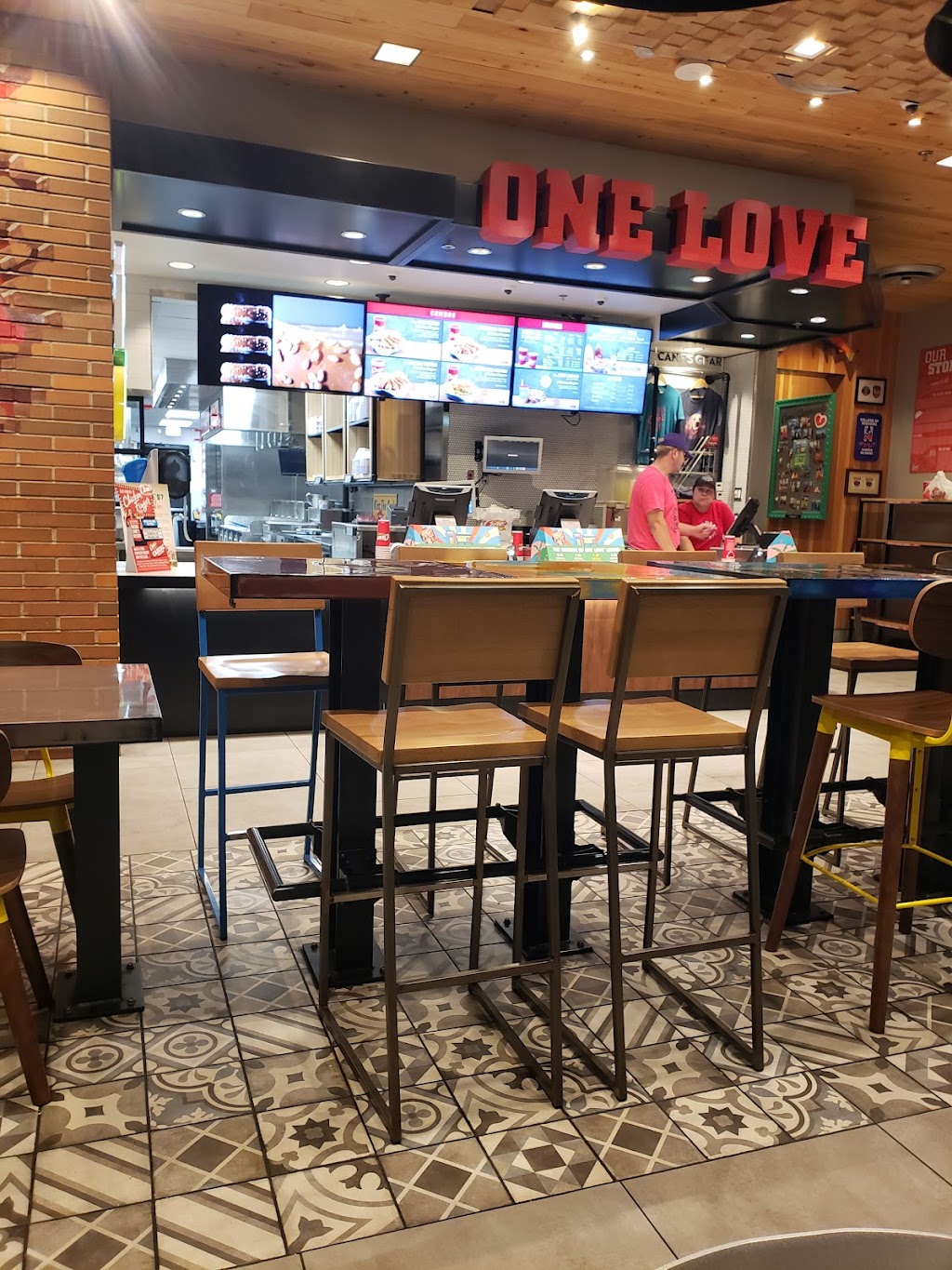 Raising Canes Chicken Fingers | restaurant | 1579 E Prosperity Ave, Tulare, CA 93274, USA | 5596855301 OR +1 559-685-5301