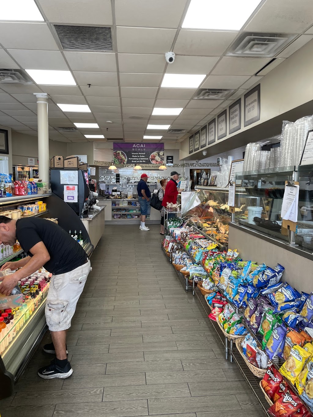 Beyond Bagels | cafe | 523 N Broadway, Jericho, NY 11753, USA | 5168224477 OR +1 516-822-4477