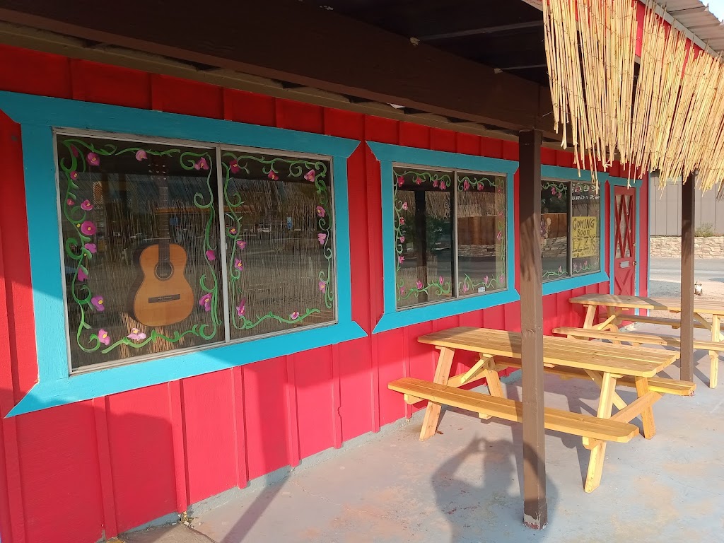 Izzys Hawaiian Food & Coffee | restaurant | 36 CA-155, Lake Isabella, CA 93240, USA | 8582434933 OR +1 858-243-4933