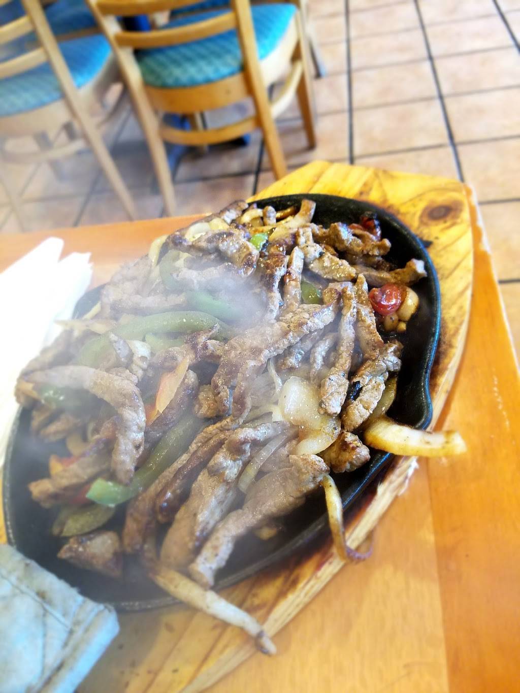 Chile Verde | restaurant | 1925 8th St NW, Winter Haven, FL 33881, USA | 8632999992 OR +1 863-299-9992