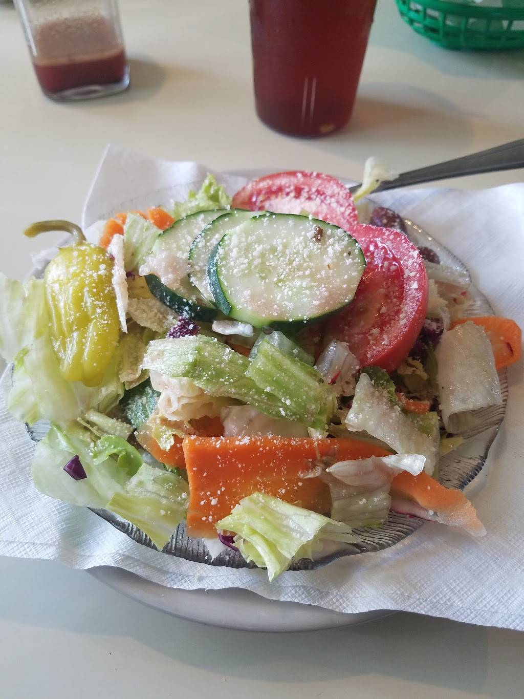 Reginos Italian Restaurant | restaurant | 3816 E Little Creek Rd, Norfolk, VA 23518, USA | 7575884300 OR +1 757-588-4300