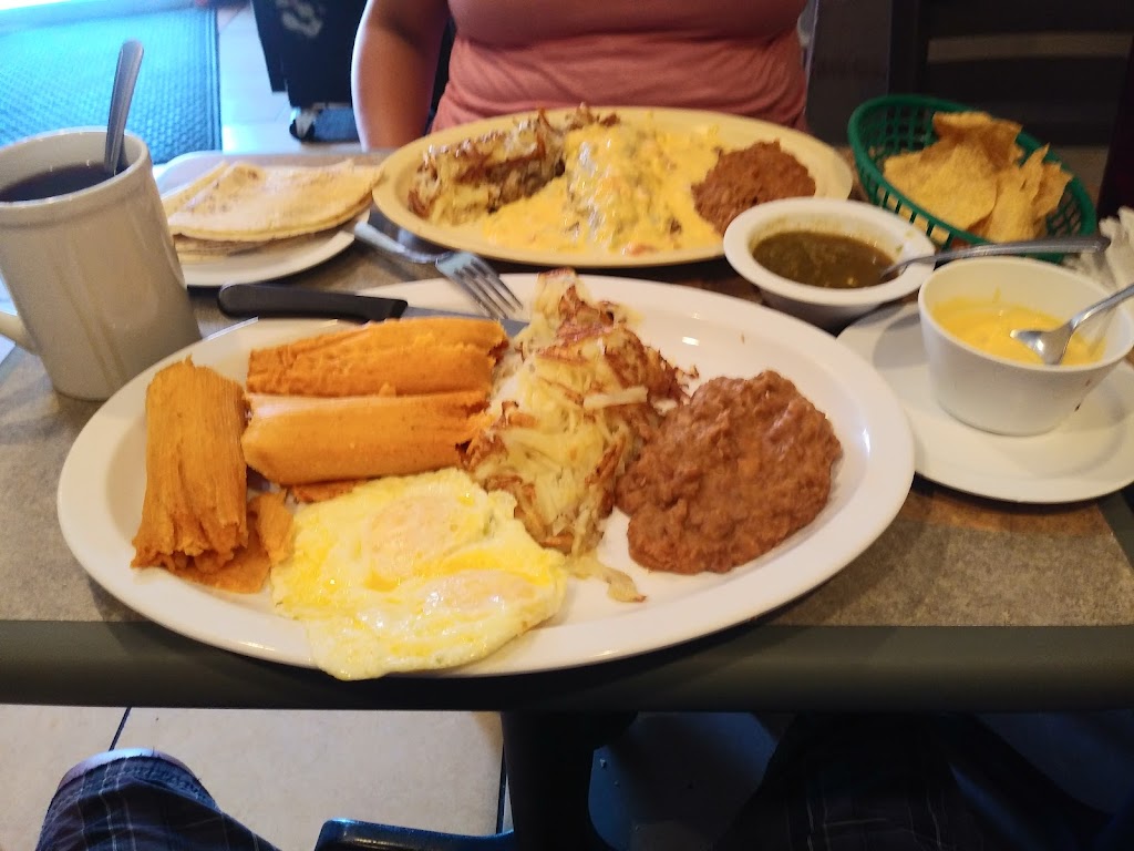 Lucys Restaurant | restaurant | 4119 N Mesa St, El Paso, TX 79902, USA | 9155443922 OR +1 915-544-3922