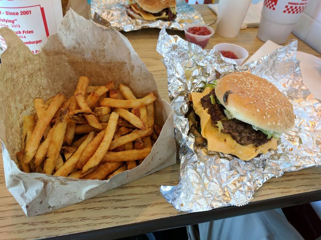 Five Guys | meal takeaway | 1209 N Main St, Summerville, SC 29483, USA | 8438214204 OR +1 843-821-4204