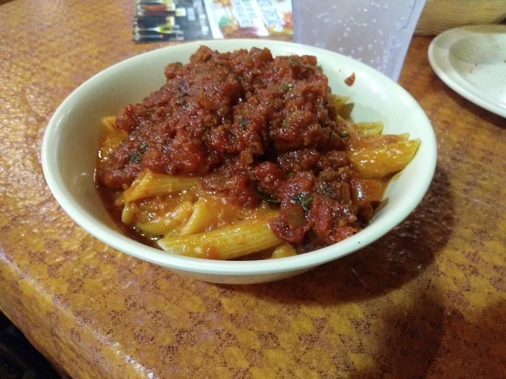 Salernos Pizzeria & Eatery | restaurant | 1716 E Kensington Rd, Mt Prospect, IL 60056, USA | 8476992822 OR +1 847-699-2822