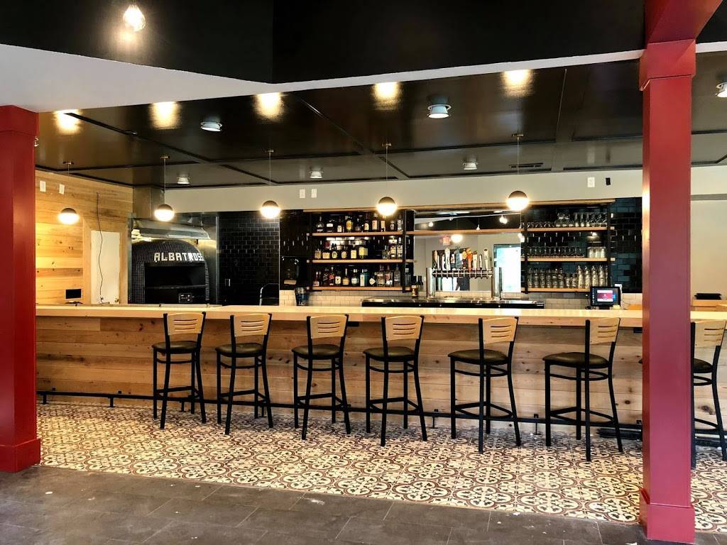 Albatross Public House and Pizzeria | restaurant | 8255 Clubhouse Way, Jonesboro, GA 30236, USA | 7704788606 OR +1 770-478-8606