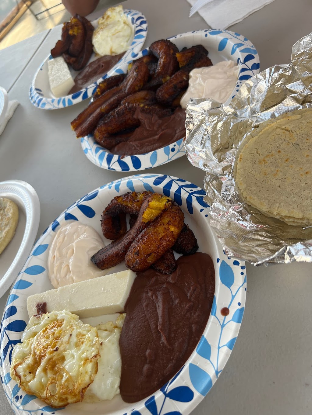 Desayunos y Almuerzos Ely (Pupusas Ely) | restaurant | 11 W Burgess Rd, Pensacola, FL 32503, USA | 8508605394 OR +1 850-860-5394