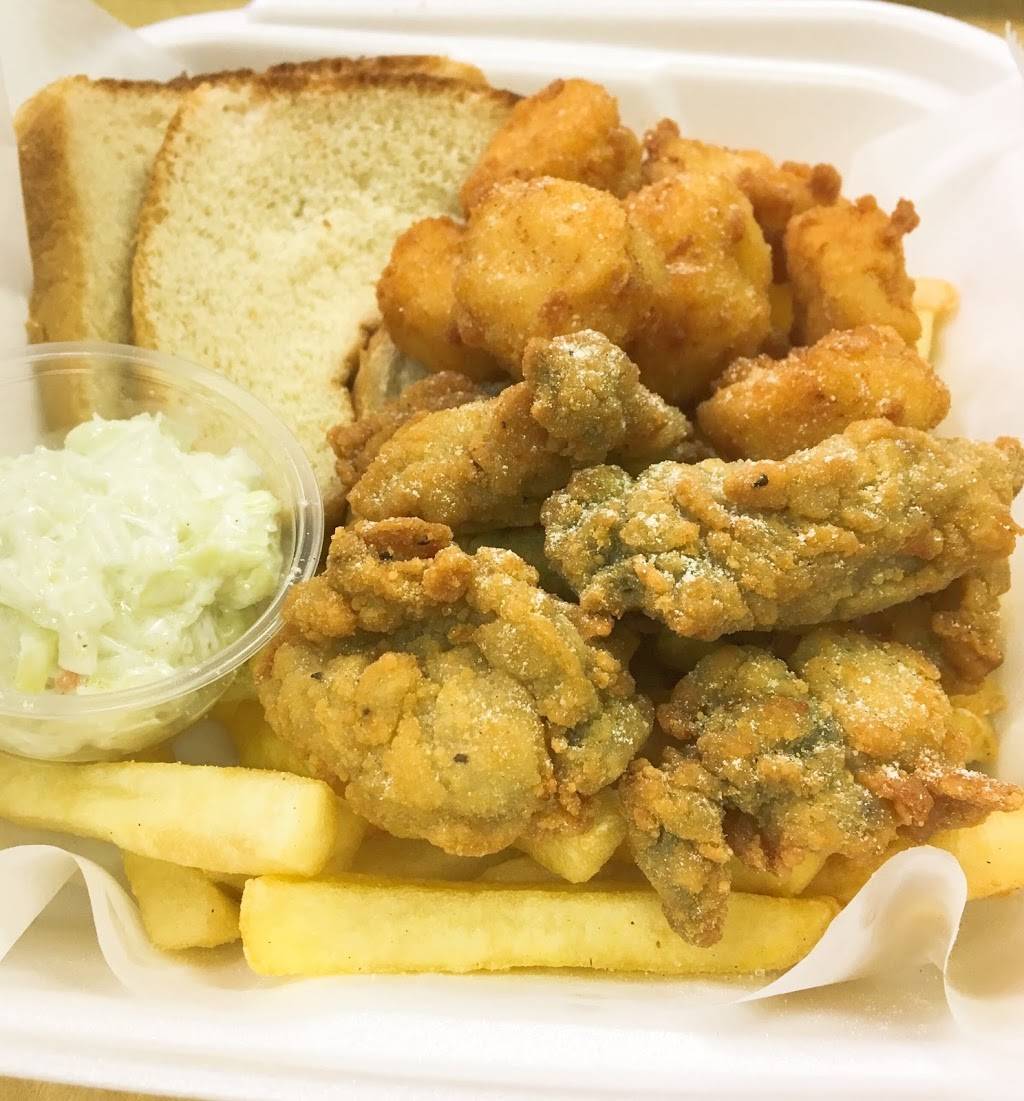 Palace Chicken | restaurant | 248 W Ardice Ave, Eustis, FL 32726, USA | 3526027746 OR +1 352-602-7746