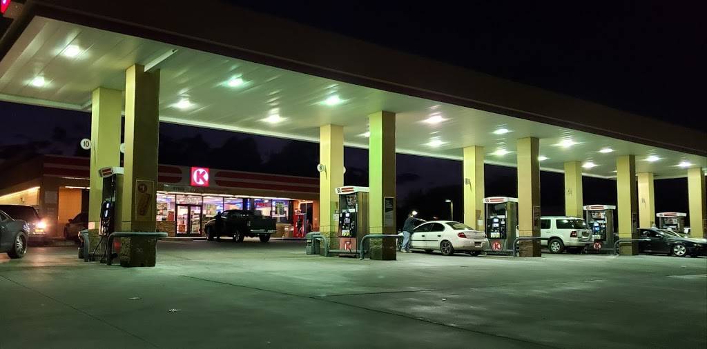 Circle K | meal takeaway | 2616 S Mission Rd, Tucson, AZ 85713, USA | 5206233813 OR +1 520-623-3813