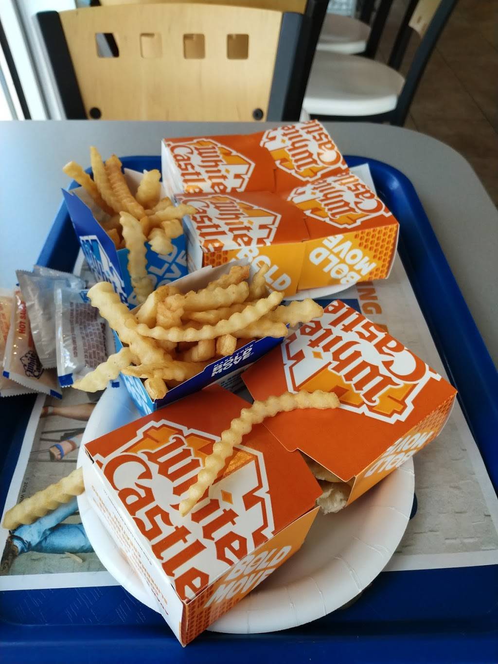 White Castle | restaurant | 1550 Hilliard Rome Rd, Hilliard, OH 43026, USA | 6147771590 OR +1 614-777-1590