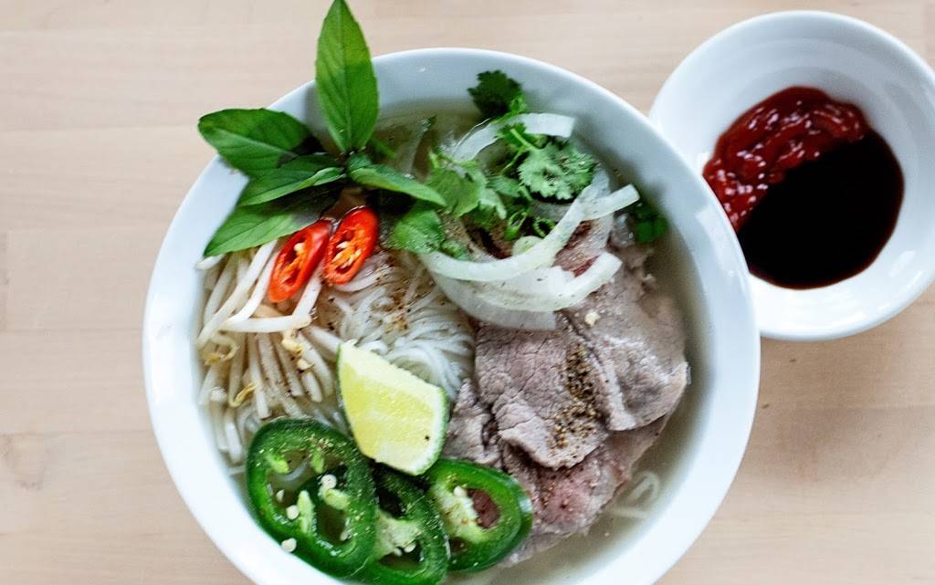 Saigon Sizzle Vietnamese Restaurant | restaurant | 870-41 Saxon Blvd, Orange City, FL 32763, USA | 3865619294 OR +1 386-561-9294