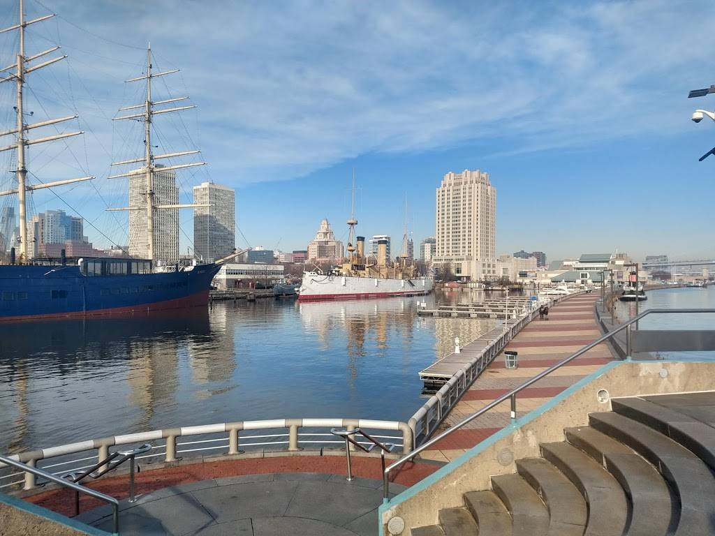 Spirit of Philadelphia by Hornblower | restaurant | 401 S Christopher Columbus Blvd, Philadelphia, PA 19106, USA | 2159231419 OR +1 215-923-1419