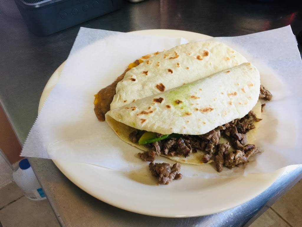 Guerrero’s Mexican Restaurant | restaurant | 680 Gillette Blvd, San Antonio, TX 78221, USA | 2109570699 OR +1 210-957-0699