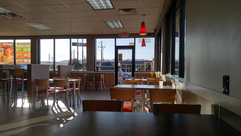 Burger King | restaurant | 3250 E Andy Devine Ave, Kingman, AZ 86401, USA | 9287572123 OR +1 928-757-2123