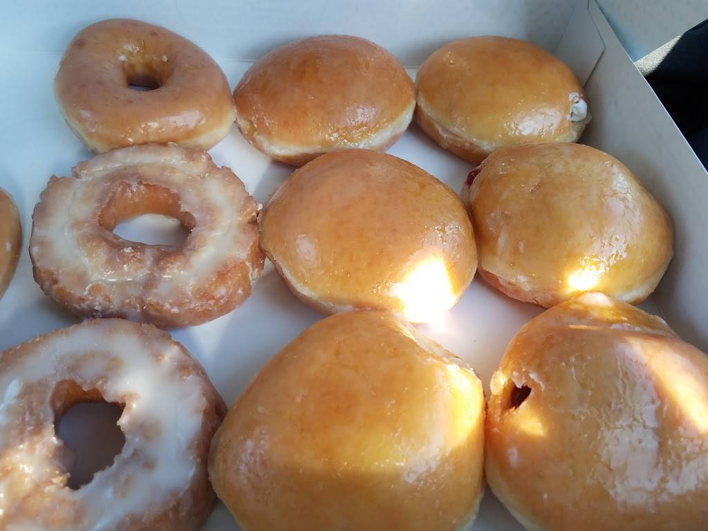 Krispy Kreme | bakery | 11506 Abercorn St, Savannah, GA 31419, USA | 9129251114 OR +1 912-925-1114