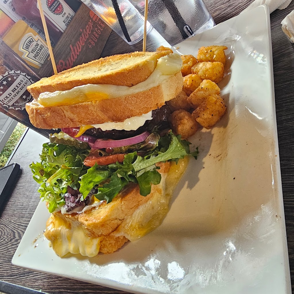 Cold Beers & Cheeseburgers | restaurant | 1645 N Verrado Way, Buckeye, AZ 85396, USA | 6234338565 OR +1 623-433-8565