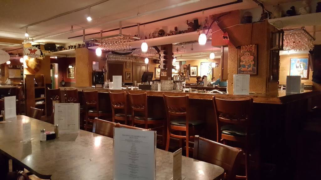 The Frog and Monkey Restaurant & Pub | restaurant | 411 N Donnelly St, Mt Dora, FL 32757, USA | 3523831936 OR +1 352-383-1936