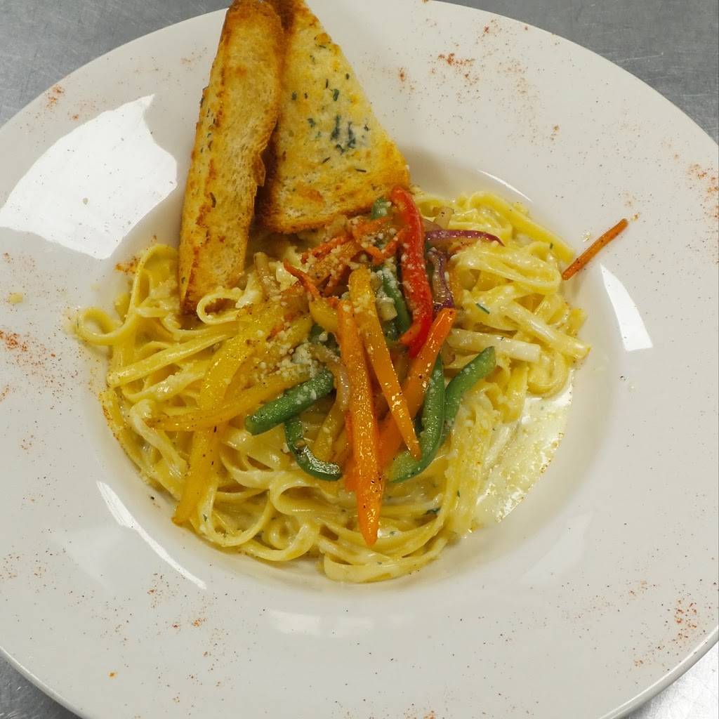 Good Times On The Ave | restaurant | 19416 Livernois, Detroit, MI 48221, USA | 3137396601 OR +1 313-739-6601