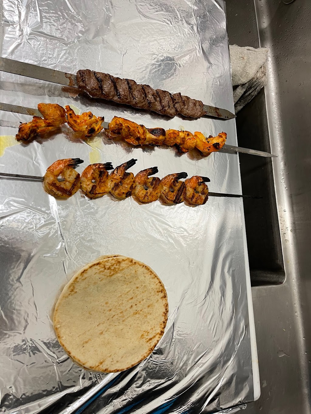 Pollo Inferno | restaurant | 18519Frederick Rd, Gaithersburg, MD 20879, USA | 9164309584 OR +1 916-430-9584