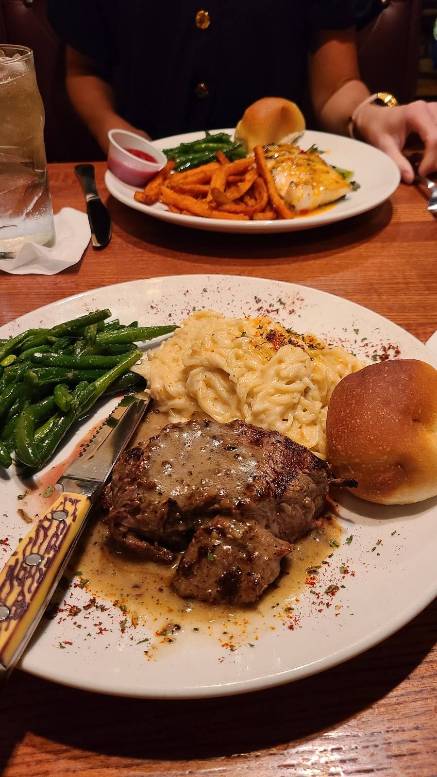 303 Jefferson | restaurant | 303 Jefferson St, Clinton, MS 39056, USA | 6019241303 OR +1 601-924-1303