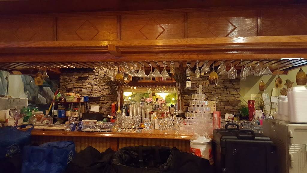 Lucky Bamboo China Bistro | meal delivery | 5855 Charlotte Pike, Nashville, TN 37209, USA | 6157605930 OR +1 615-760-5930