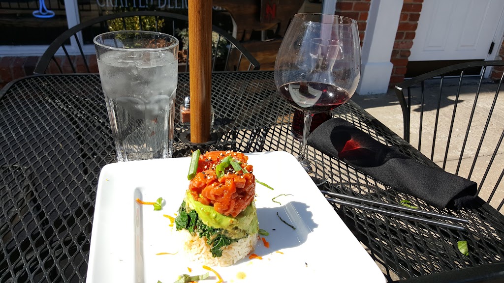 Twisted Cork Bistro | restaurant | 10730 Pacific St #110, Omaha, NE 68114, USA | 4029321300 OR +1 402-932-1300