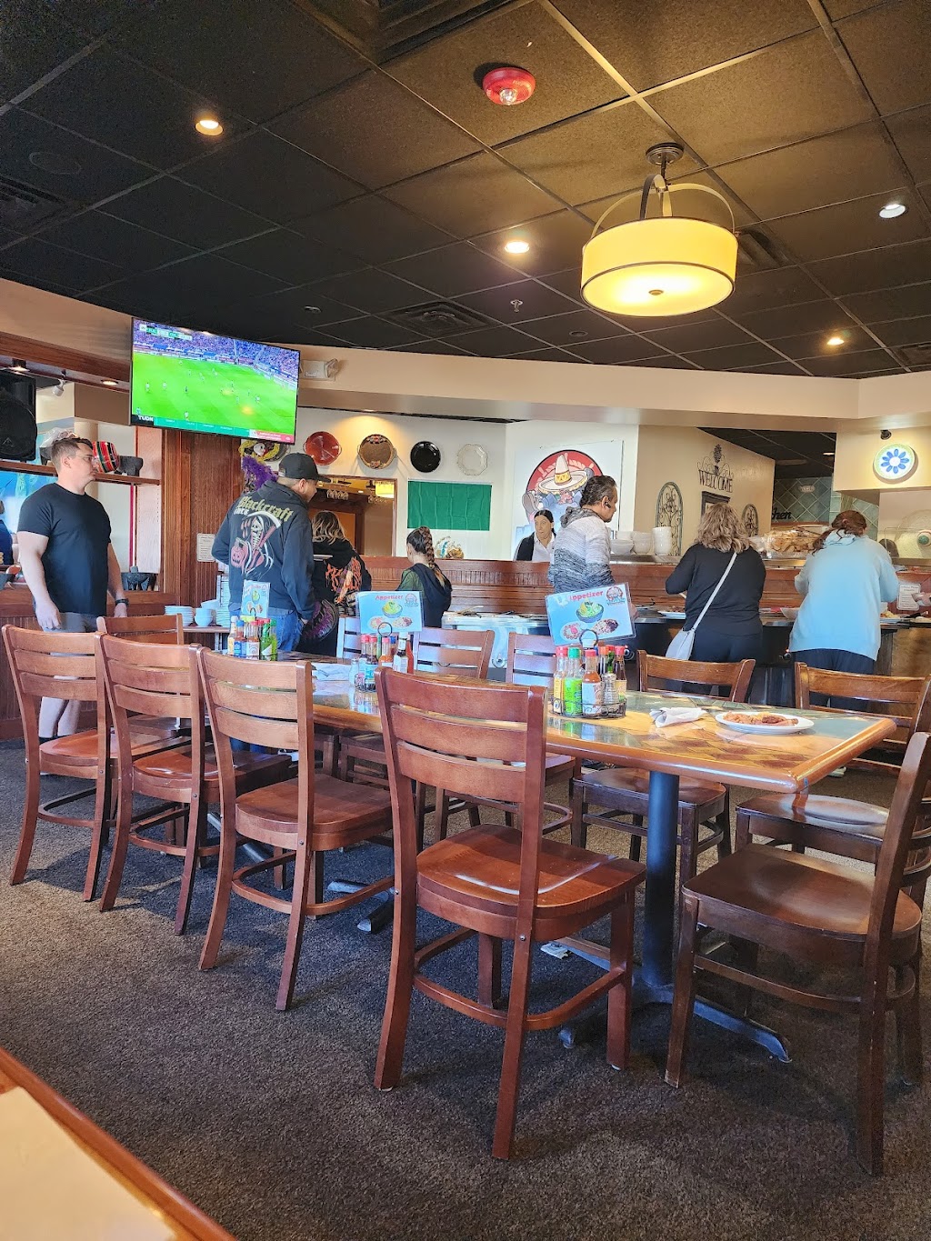 El Molcajeton | restaurant | 4921 Jefferson St NE, Albuquerque, NM 87109, USA | 5058815332 OR +1 505-881-5332