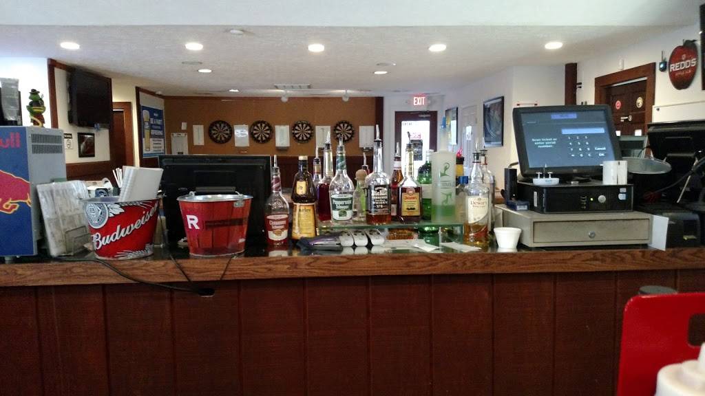 Guss Bar & BBQ, LLC | restaurant | 930 Middleway Pike, Inwood, WV 25428, USA | 3048850080 OR +1 304-885-0080