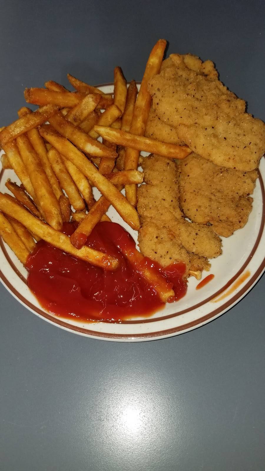 Camo Cafe & Grill Atwood Tennessee | restaurant | 26 Broad St, Atwood, TN 38220, USA | 7316623770 OR +1 731-662-3770