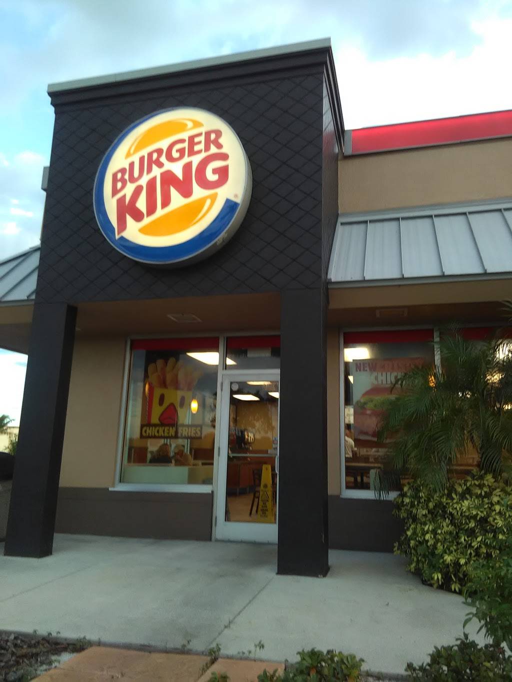 Burger King | restaurant | 12531 S McCall Rd, Port Charlotte, FL 33981, USA | 9416987559 OR +1 941-698-7559