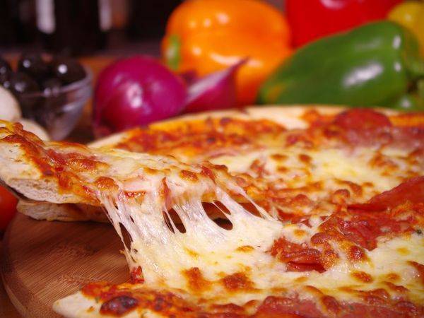 Pizza Plus | meal delivery | 16 N Main St, Natick, MA 01760, USA | 5086557140 OR +1 508-655-7140