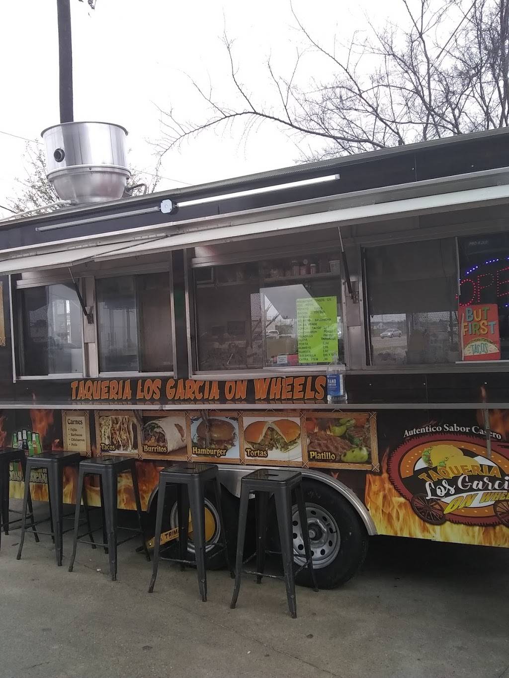 Los Garcia On Wheels | restaurant | Houston, TX 77086, USA | 2815715138 OR +1 281-571-5138