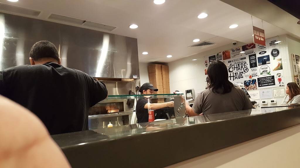 Pieology Pizzeria Aina Haina, Honolulu, HI | restaurant | 820 W Hind Dr, Honolulu, HI 96821, USA | 8083771364 OR +1 808-377-1364