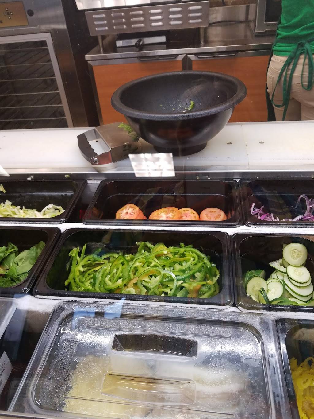 Subway | restaurant | Rawlinson Plaza, 2550 W Main St Suite #125, Rock Hill, SC 29732, USA | 8033285445 OR +1 803-328-5445