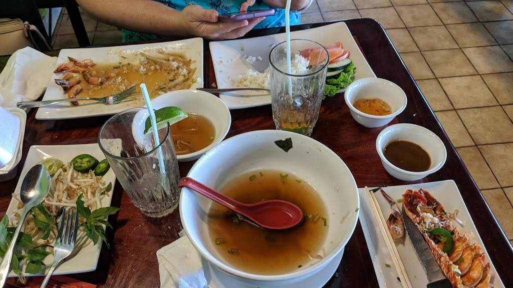 Pho Cali Restaurant | restaurant | 830 N Wickham Rd, Melbourne, FL 32935, USA | 3212557525 OR +1 321-255-7525