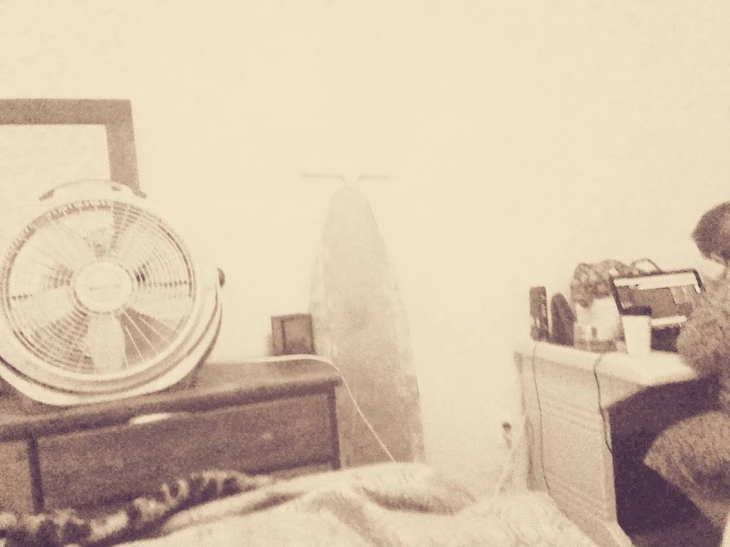 MK MART - Krispy Krunchy Chicken | restaurant | 1100 Farr Rd, Columbus, GA 31907, USA | 7628211792 OR +1 762-821-1792