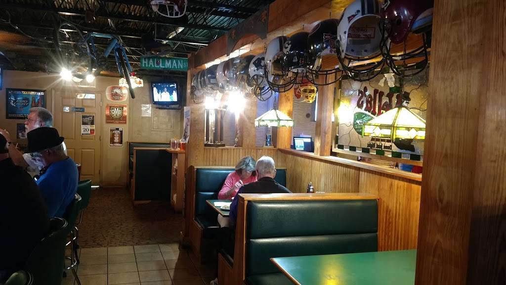 Vellas Restaurant & Tavern | restaurant | 829 Knox Abbott Dr # A, Cayce, SC 29033, USA | 8037964629 OR +1 803-796-4629